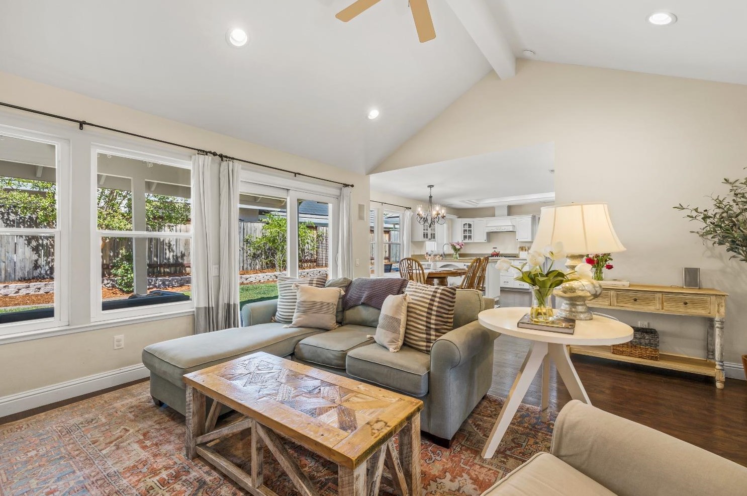 2923 Alder Point Dr, Roseville CA 95661-5181 exterior