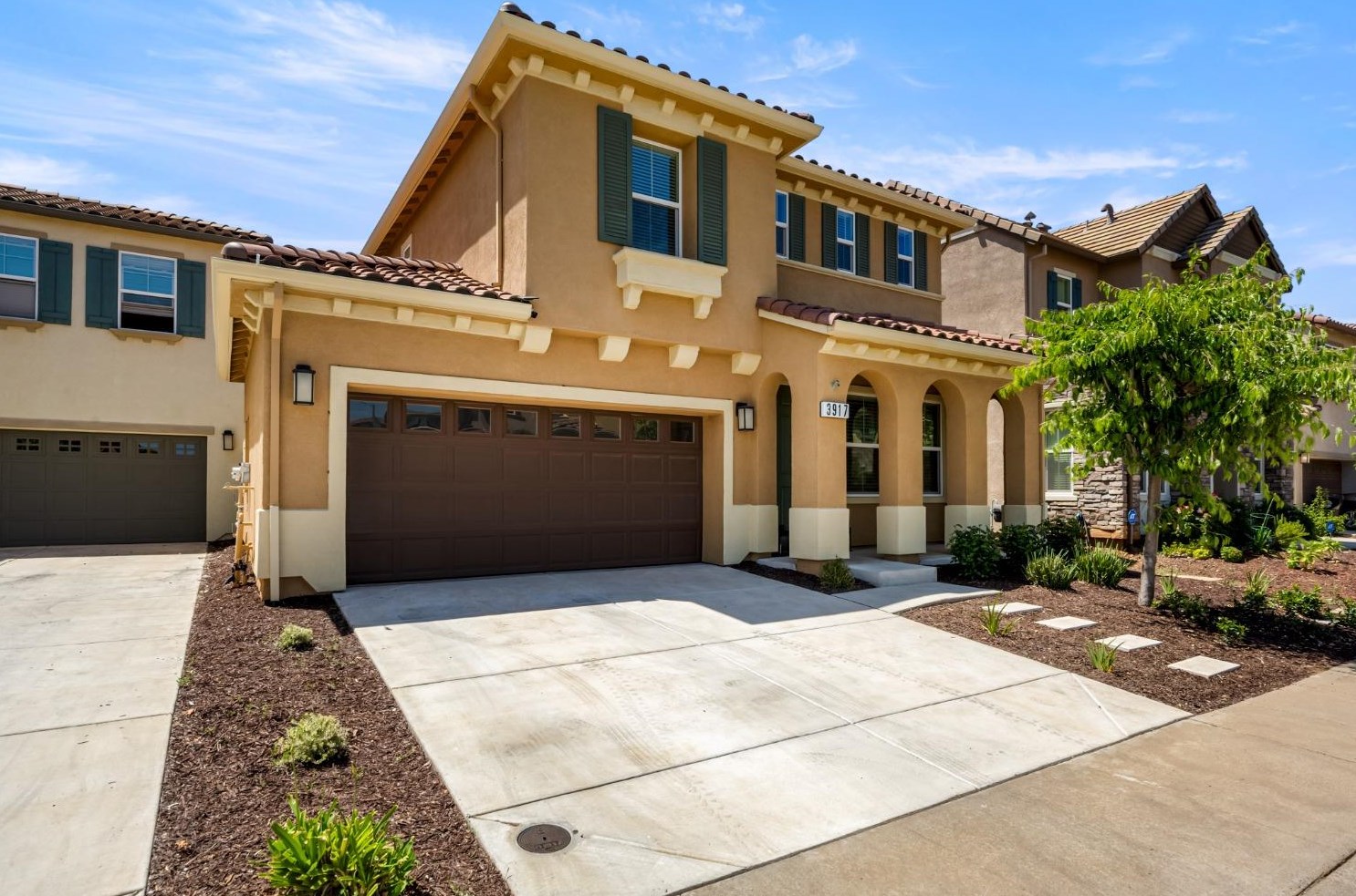 3917 Aristotle Cir, Rancho Cordova, CA 95742-8105