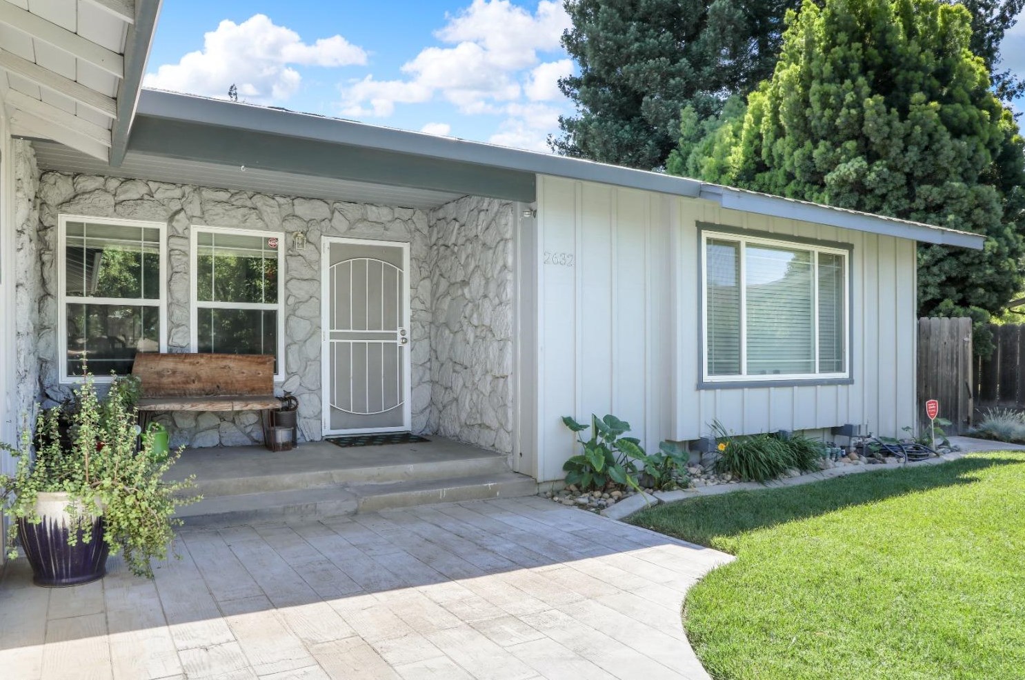 2632 Turquoise Ct, Modesto, CA 95355-3945