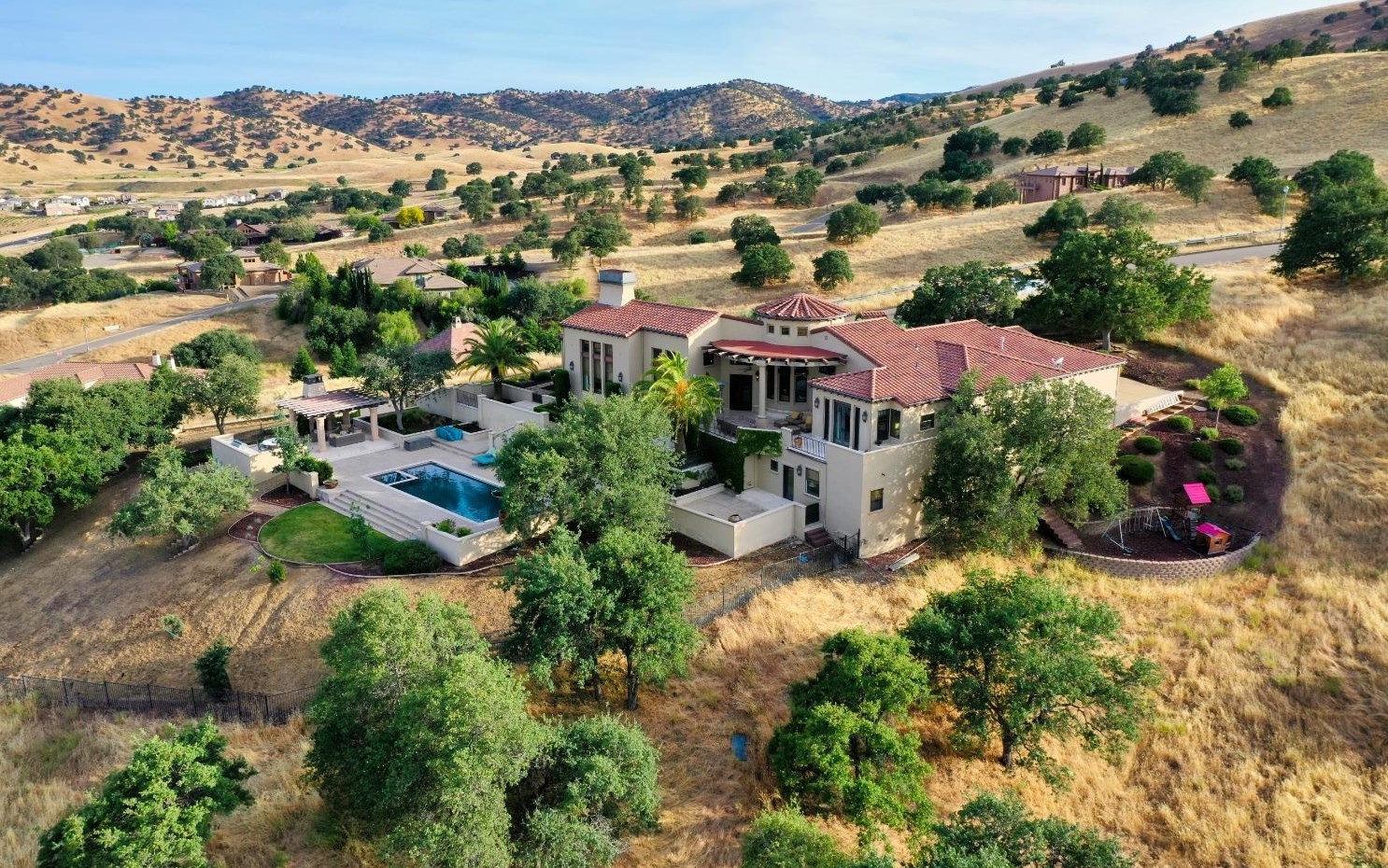 9481 Perrett Rd, Grayson, CA 95363-8603