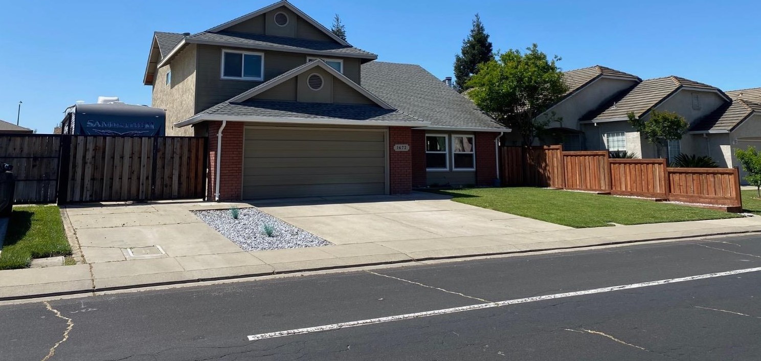 1672 Northgate Dr, Manteca, CA 95336-7000