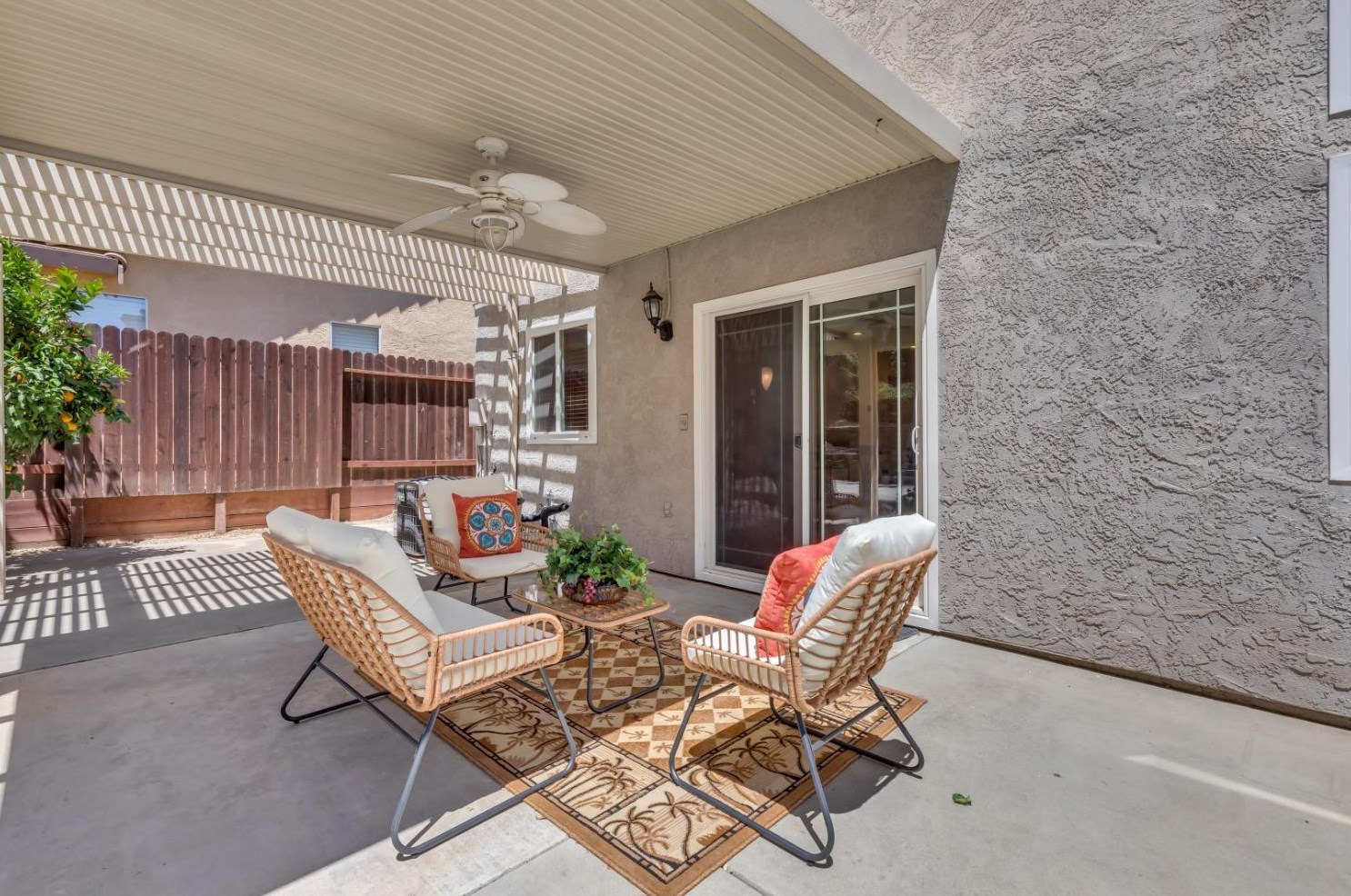 8425 Zachis Way, Sacramento CA  95843-5891 exterior