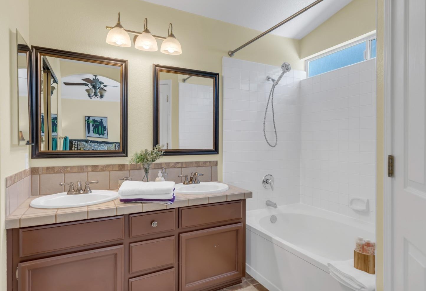 8425 Zachis Way, Sacramento CA  95843-5891 exterior