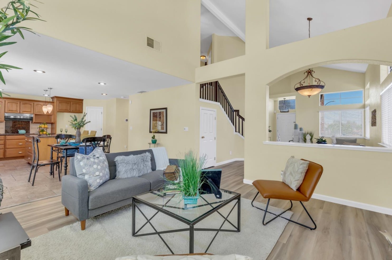 8425 Zachis Way, Sacramento CA  95843-5891 exterior