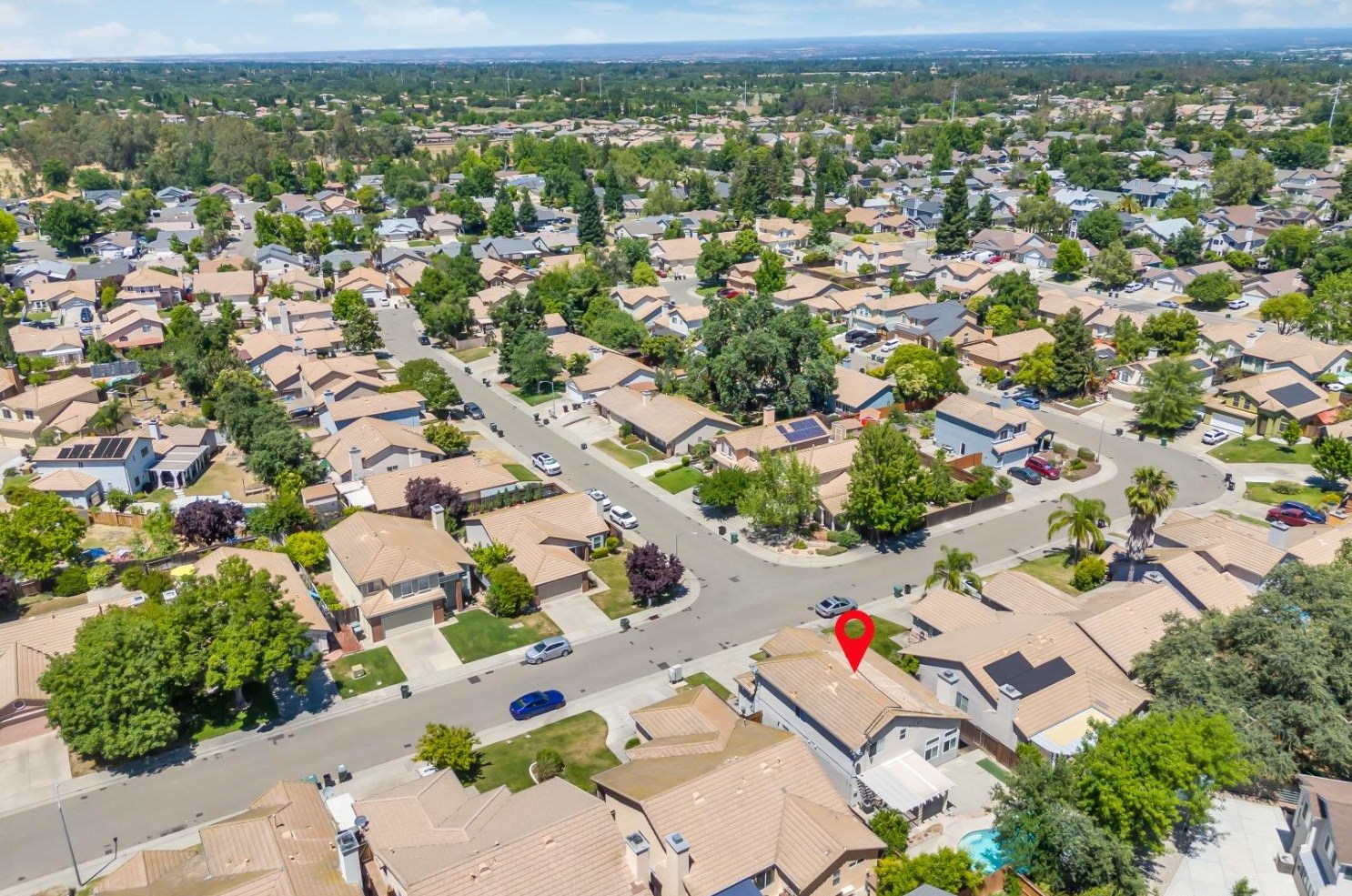 8425 Zachis Way, Sacramento CA  95843-5891 exterior