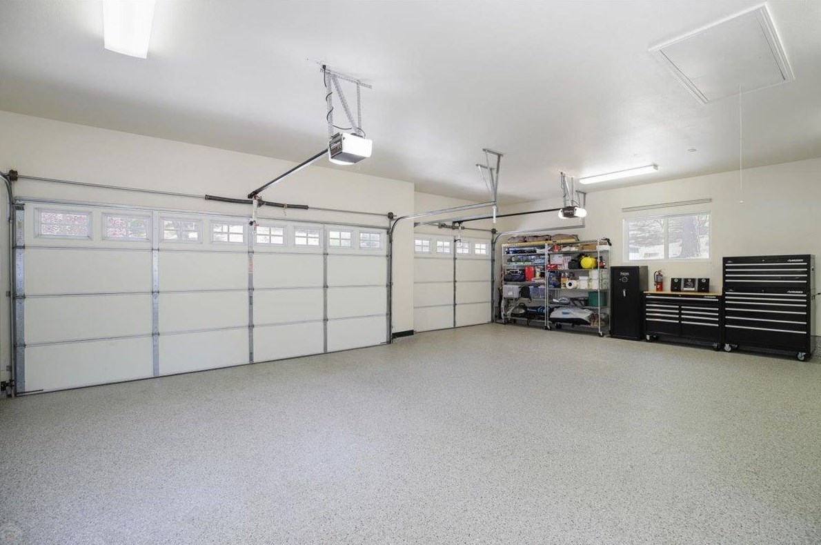 18444 Mika Ln, Sonora CA  95370-8662 exterior