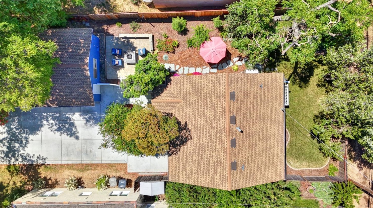 4316 55th St, Sacramento CA  95820-4149 exterior