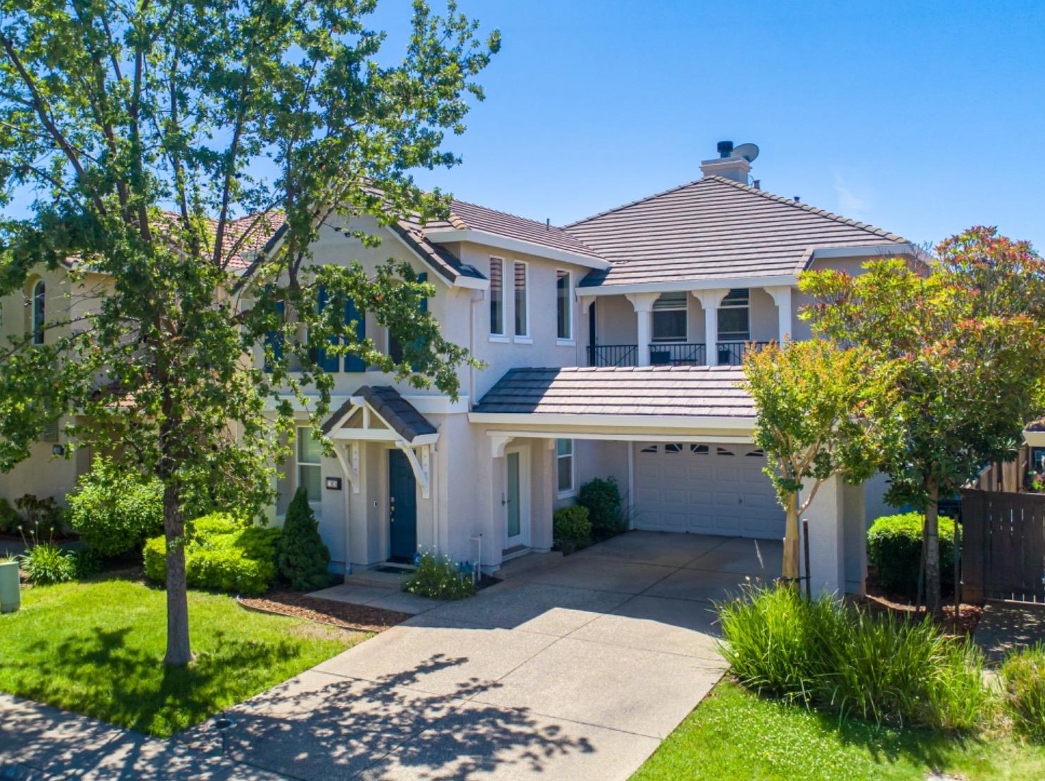 11824 Loisdale Way, Rancho Cordova, CA 95742-8029