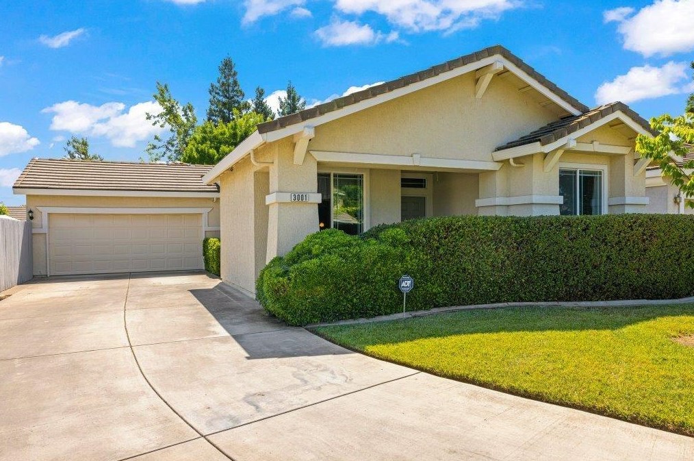 3001 Sondiesa Ct, Elk Grove, CA 95758-6433
