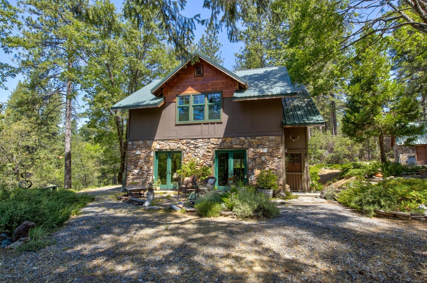 22640 Fiddletown Rd, Volcano, CA 95689-9635