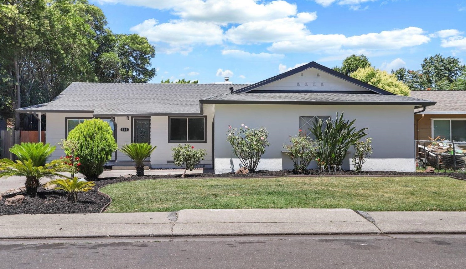 719 Diane Ave, Stockton, CA 95207-1917