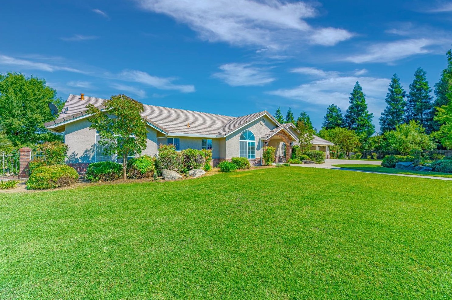 2676 Herrod Ave, Atwater, CA 95301-9509