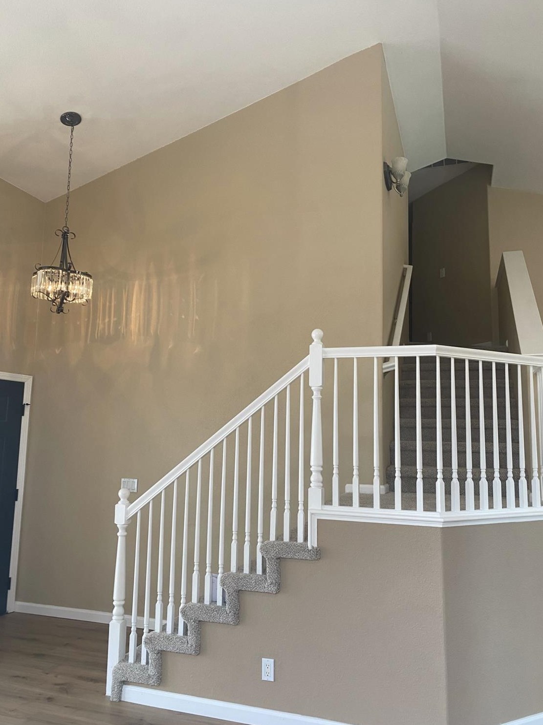5638 Onyx Dr, Rocklin CA  95677-4742 exterior