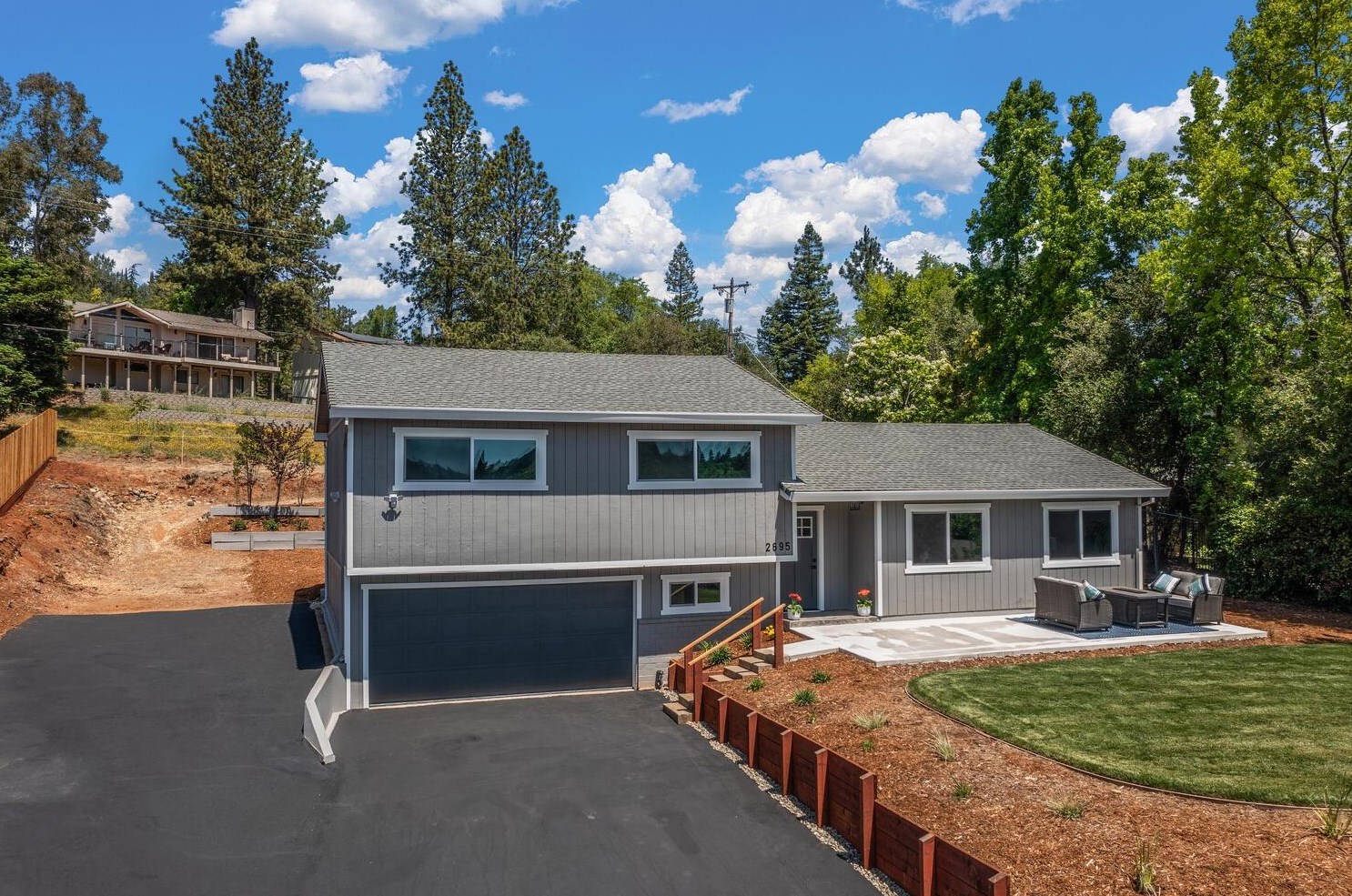 2695 Green Glen Rd, Shingle Springs, CA 95682-9025