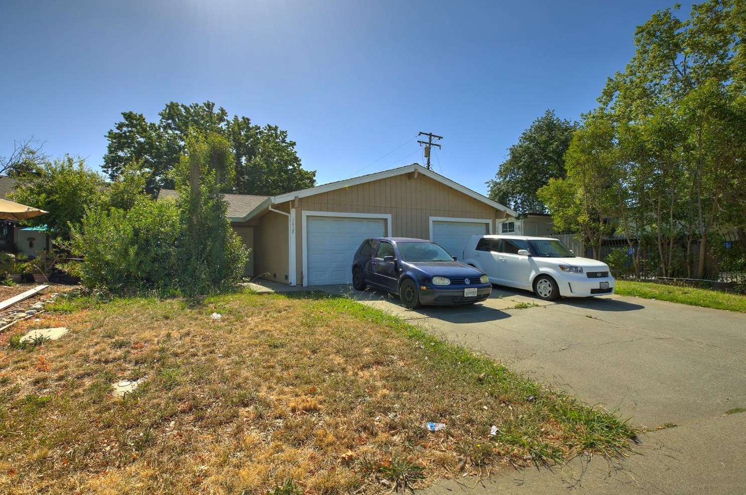 3437 Viking Dr, Sacramento, CA 95827-2835