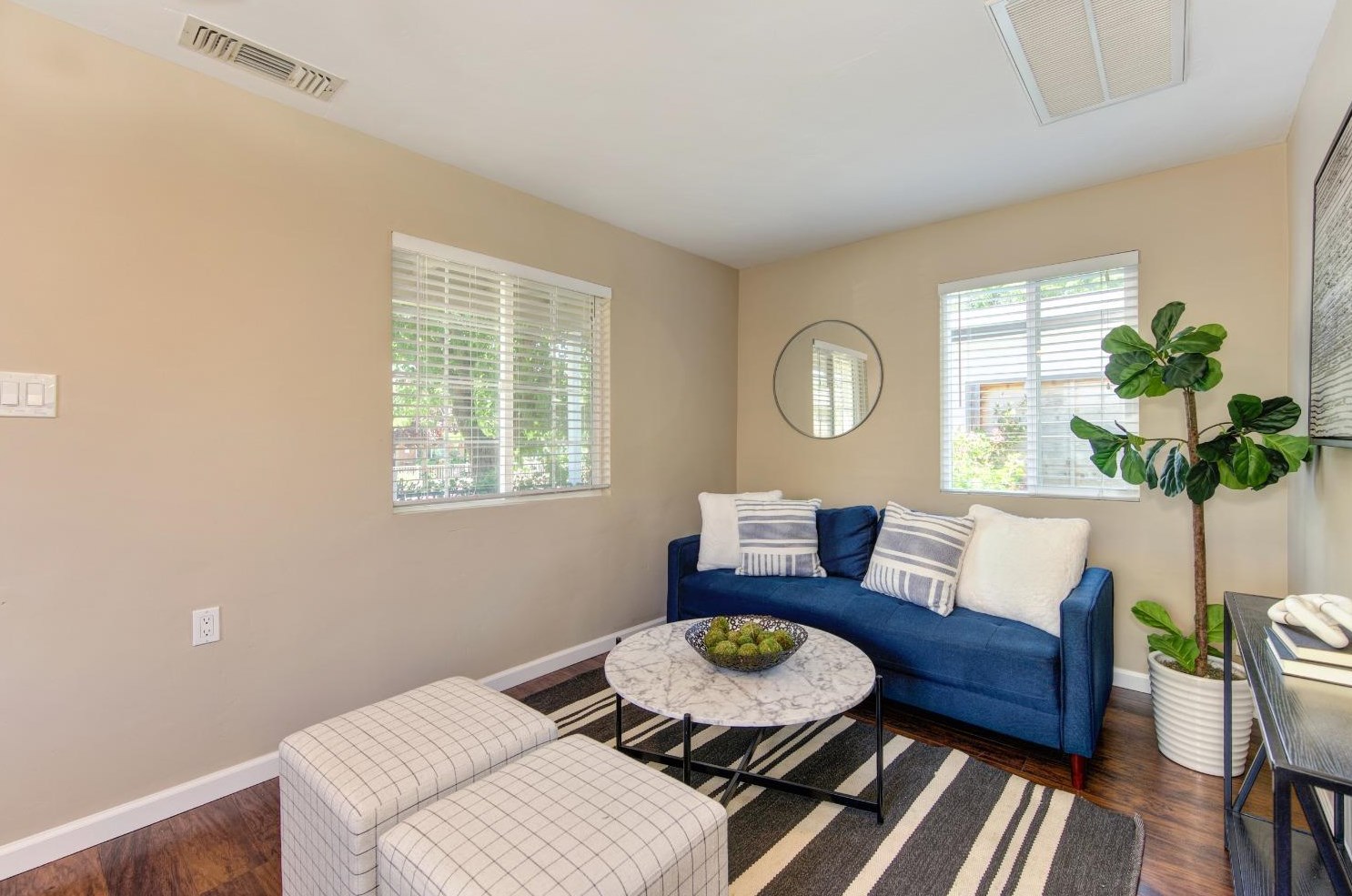 128 Birch St, Roseville CA  95678-2576 exterior
