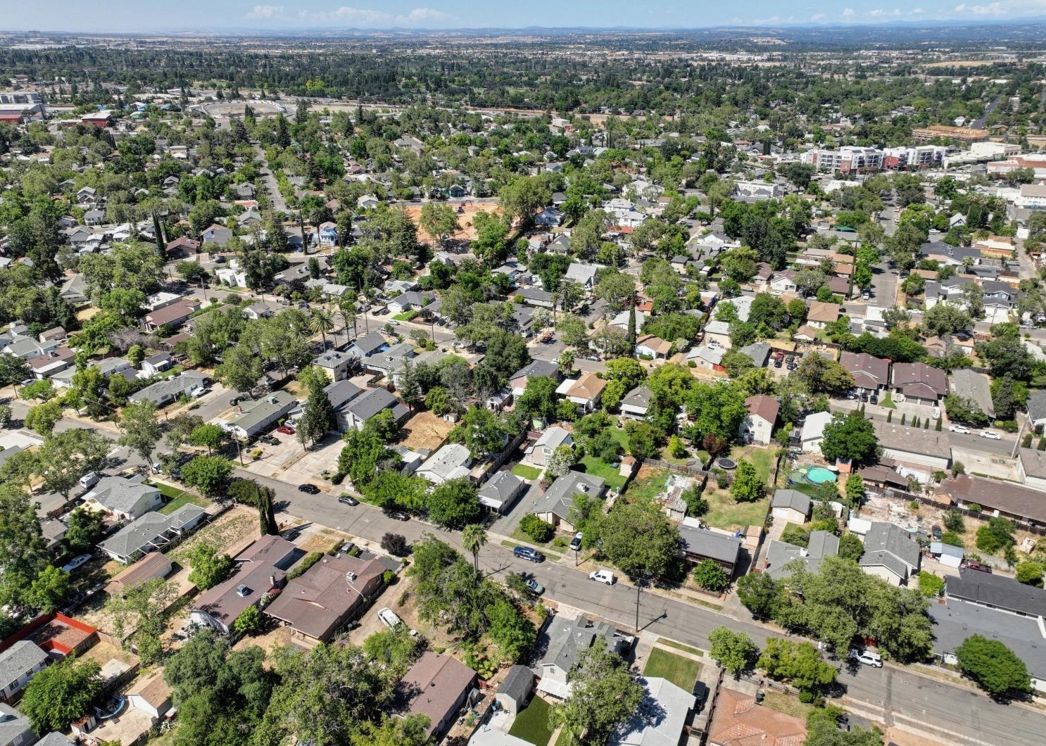 128 Birch St, Roseville CA  95678-2576 exterior