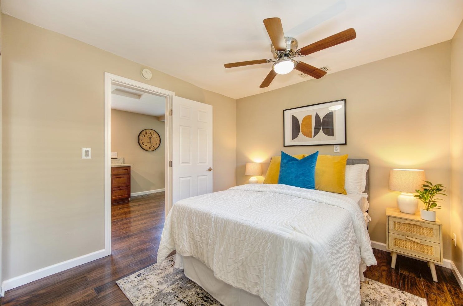 128 Birch St, Roseville CA  95678-2576 exterior