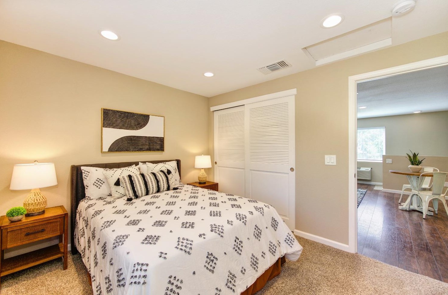 128 Birch St, Roseville CA  95678-2576 exterior