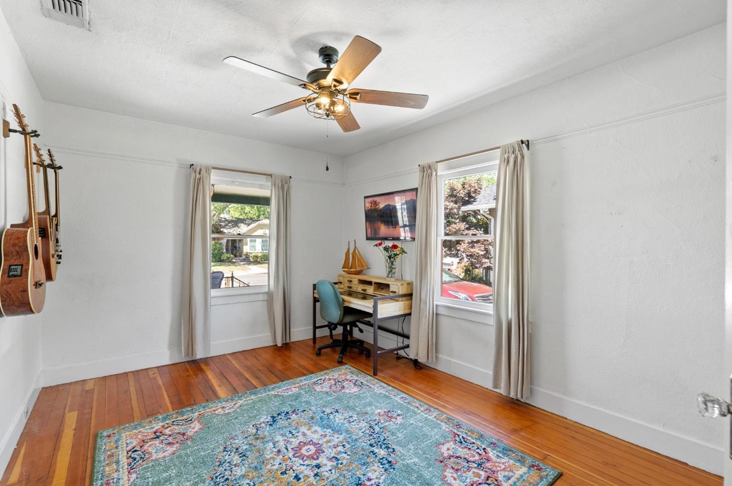 2189 36th St, Sacramento CA  95817-1309 exterior