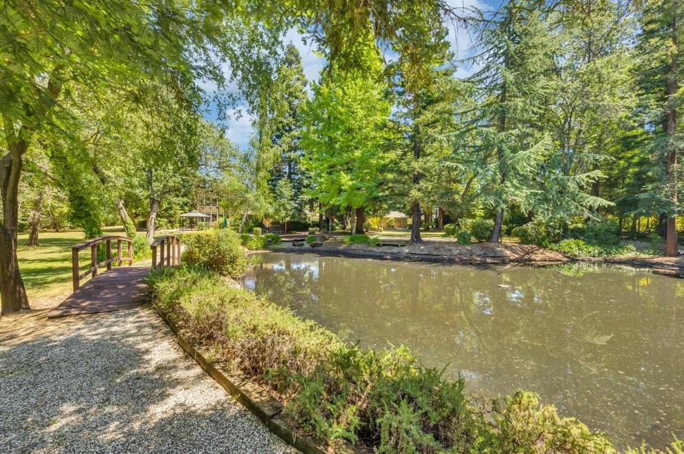 8844 Fargo Ln, Roseville CA  95746-9671 exterior