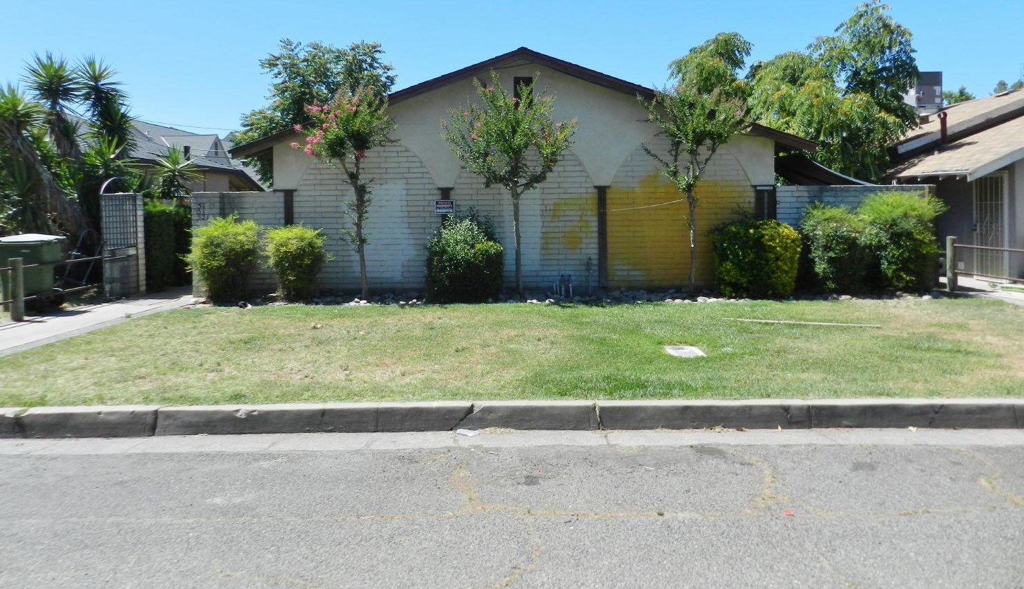 521 Wolfe Ave, Turlock, CA 95380-3923