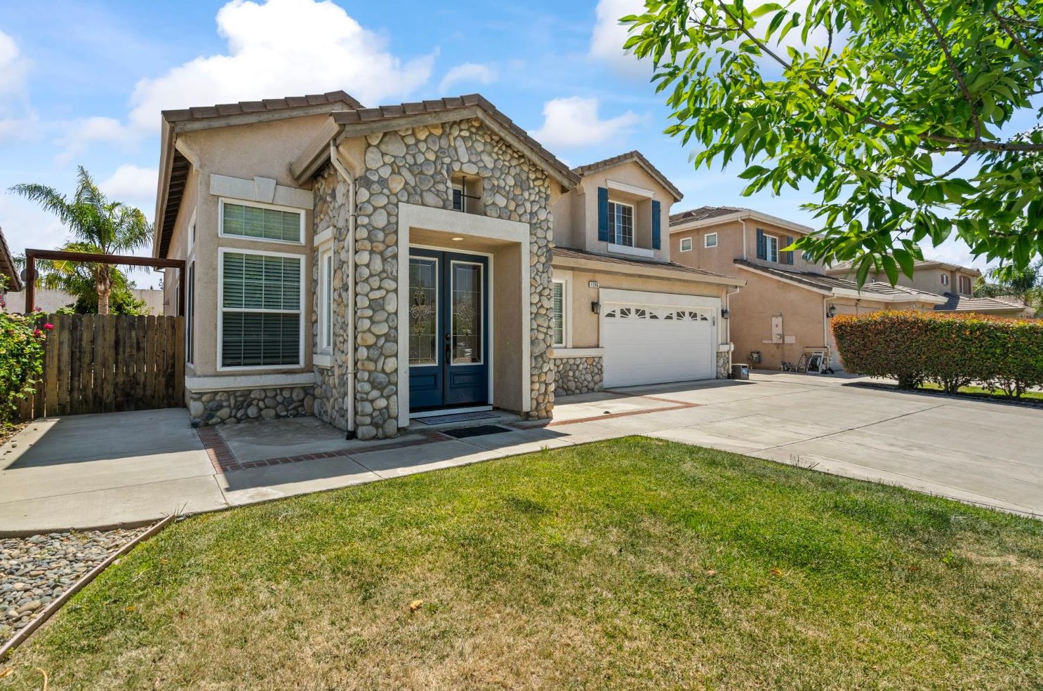 1246 Poppy Hills Ln, Tracy, CA 95377