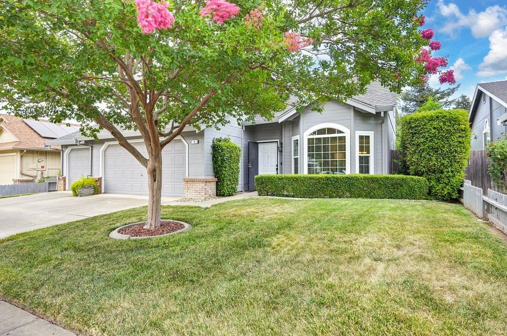 5 Orange St, Woodland, CA 95695-6643