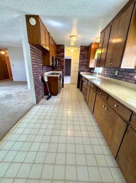 535 East Ave, Livingston CA  95334-1820 exterior