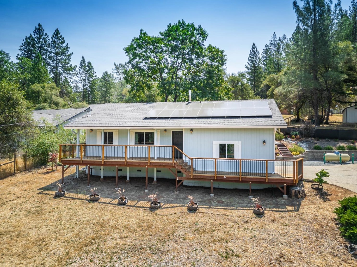 17169 Oscar Dr, Grass Valley, CA 95949-7220