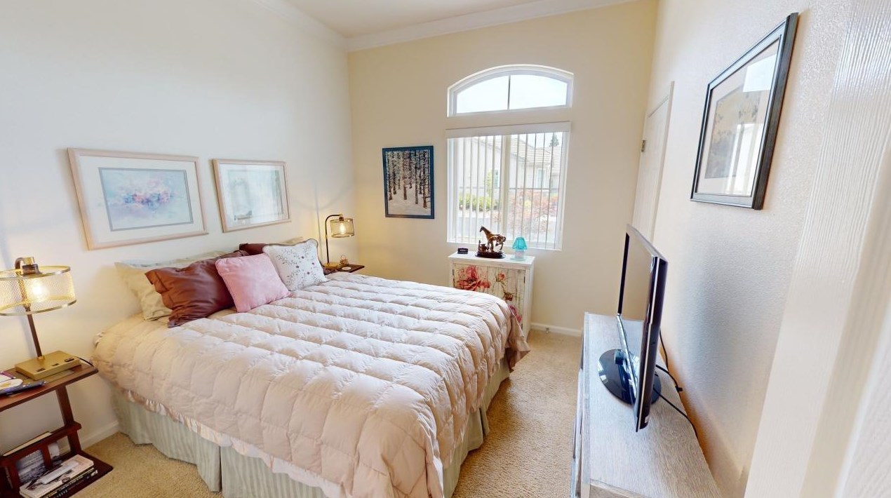 7628 Goose Mdw Way, Roseville CA  95747-8179 exterior