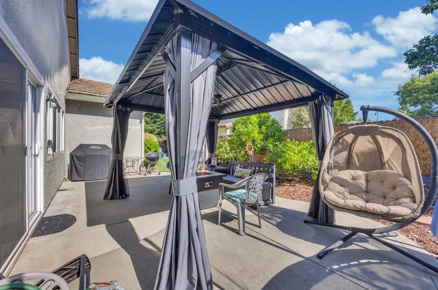 1908 Mckinley St, Rocklin CA  95765-5853 exterior