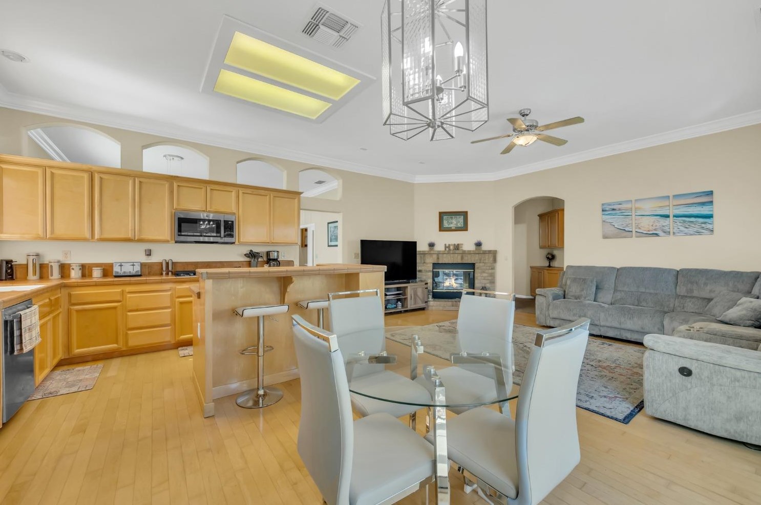 1908 Mckinley St, Rocklin CA  95765-5853 exterior