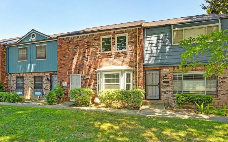 5237 Gibbons Dr, Carmichael, CA 95608