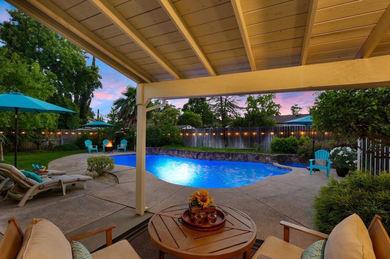 3953 Milmar Way, Sacramento, CA 95821-3030