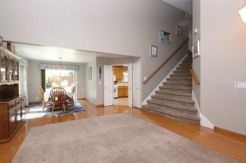 4708 Story Way, Elk Grove CA  95758-5117 exterior