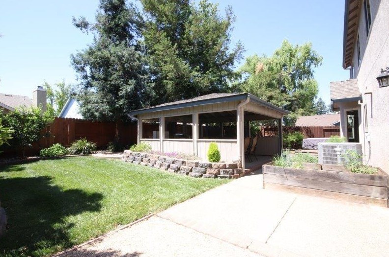 4708 Story Way, Elk Grove CA  95758-5117 exterior