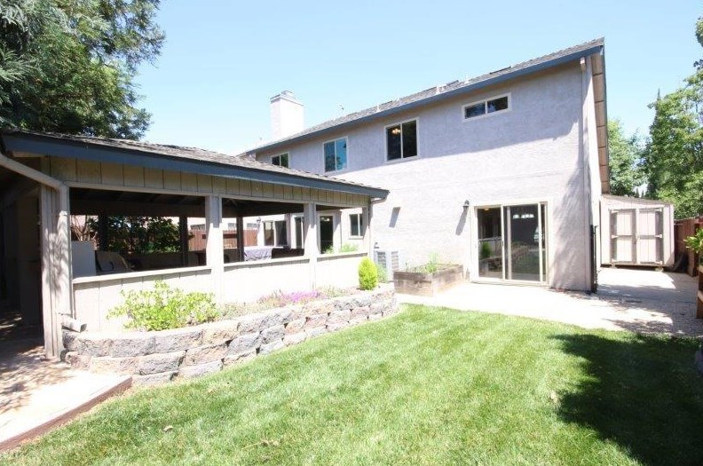4708 Story Way, Elk Grove CA  95758-5117 exterior