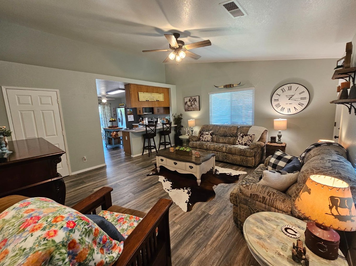13326 Welch St, Waterford, CA 95386