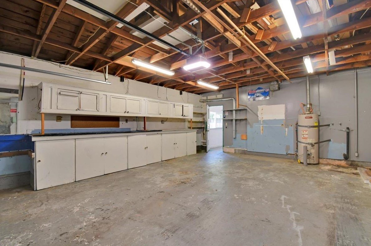 120 Park Ave, Yuba City CA 95991-5829 exterior