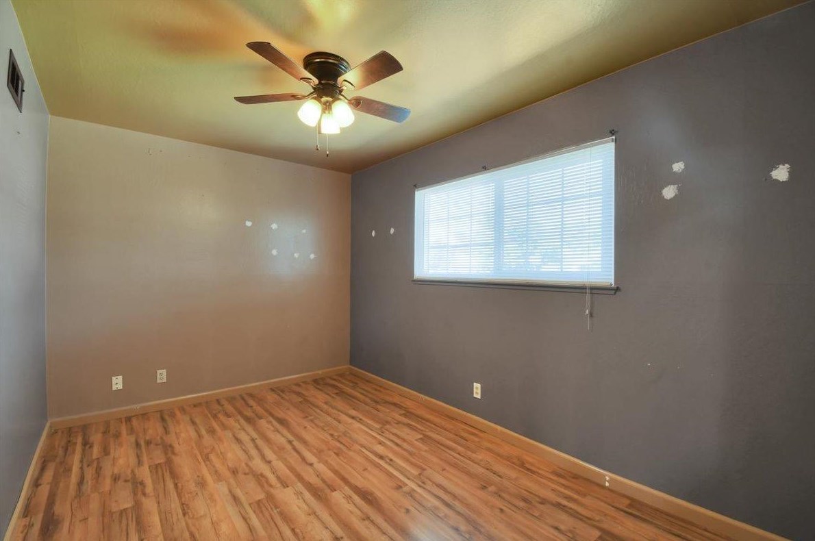 120 Park Ave, Yuba City CA 95991-5829 exterior