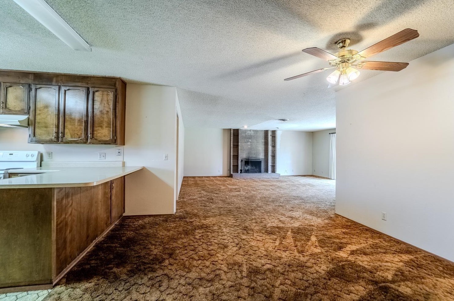 1400 Geary Cir, Yuba City CA  95993-2310 exterior