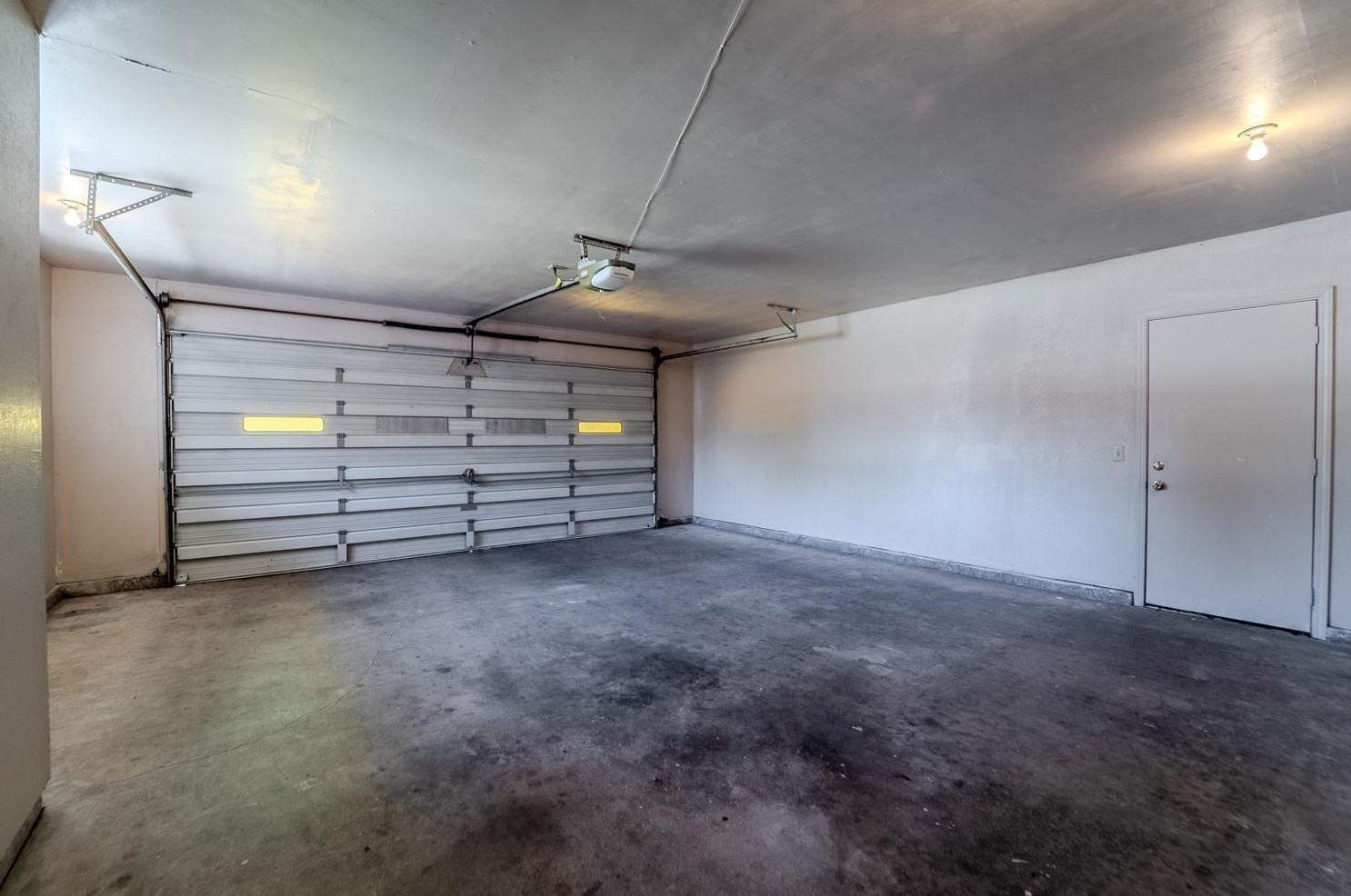 1400 Geary Cir, Yuba City CA  95993-2310 exterior