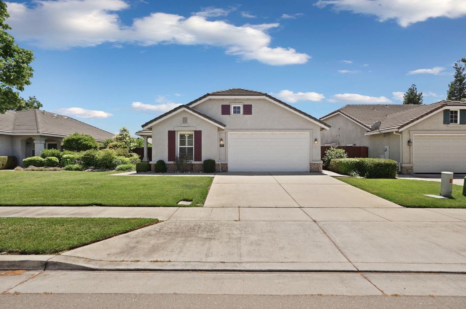 1946 Millbrook Dr, Lodi, CA 95242