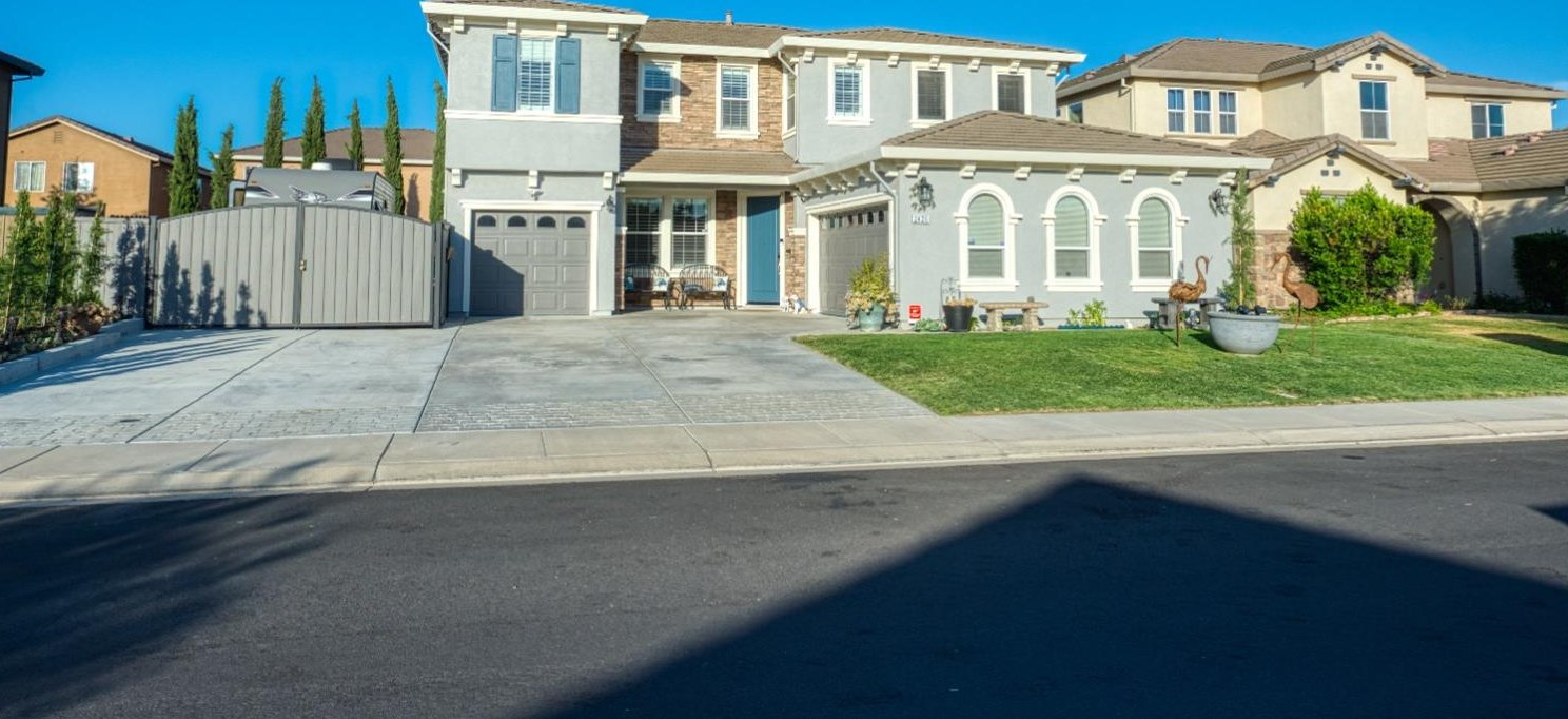 2426 Finchwood Landing Ln, Manteca, CA 95336-8336