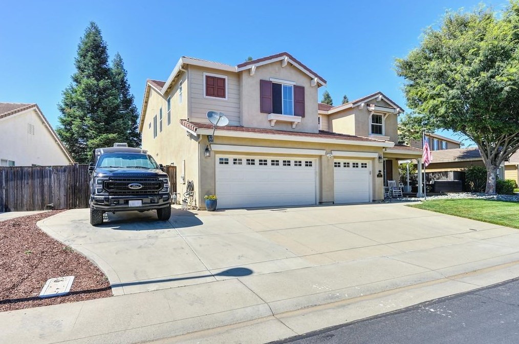 1549 Woodhaven Cir, Roseville, CA 95747
