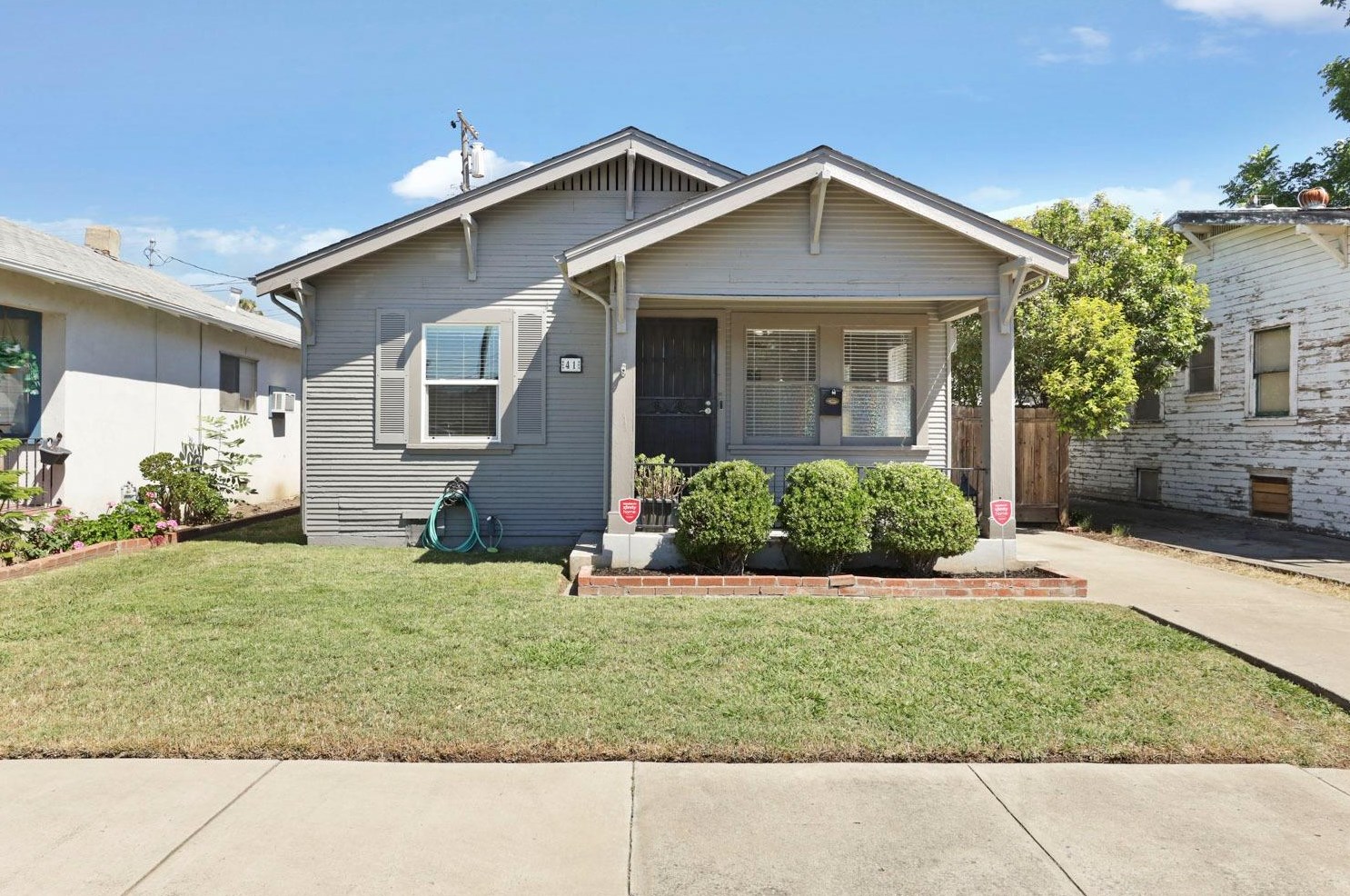 41 Castle St, Stockton, CA 95204-5448