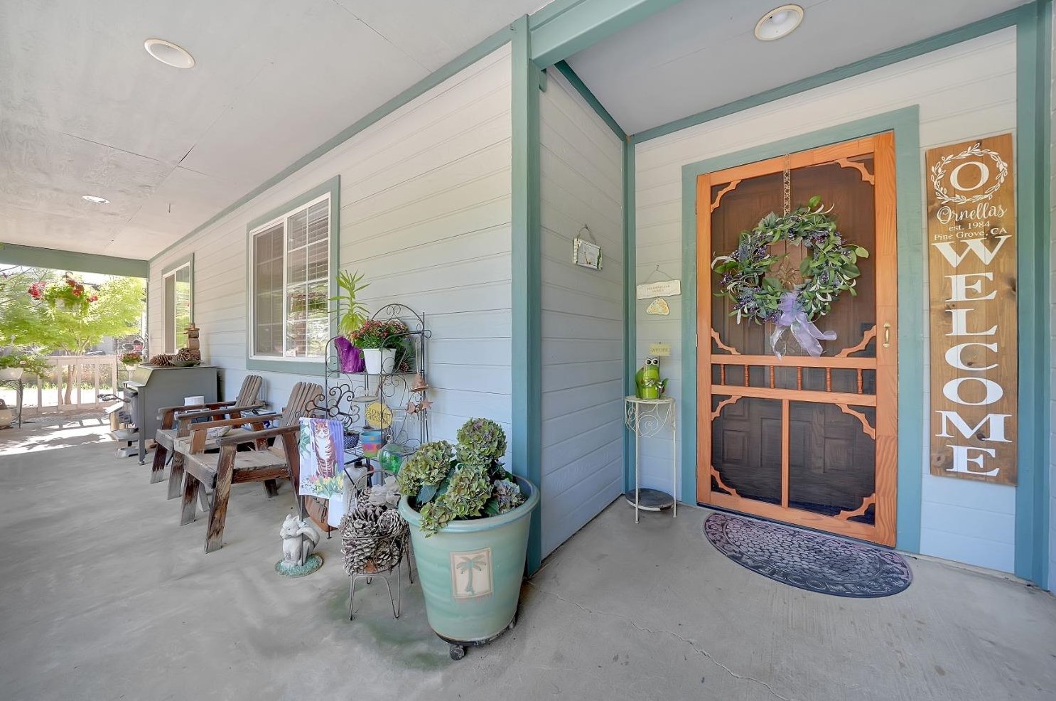21520 Gayla Dr, Pine Grove, CA 95665-4000