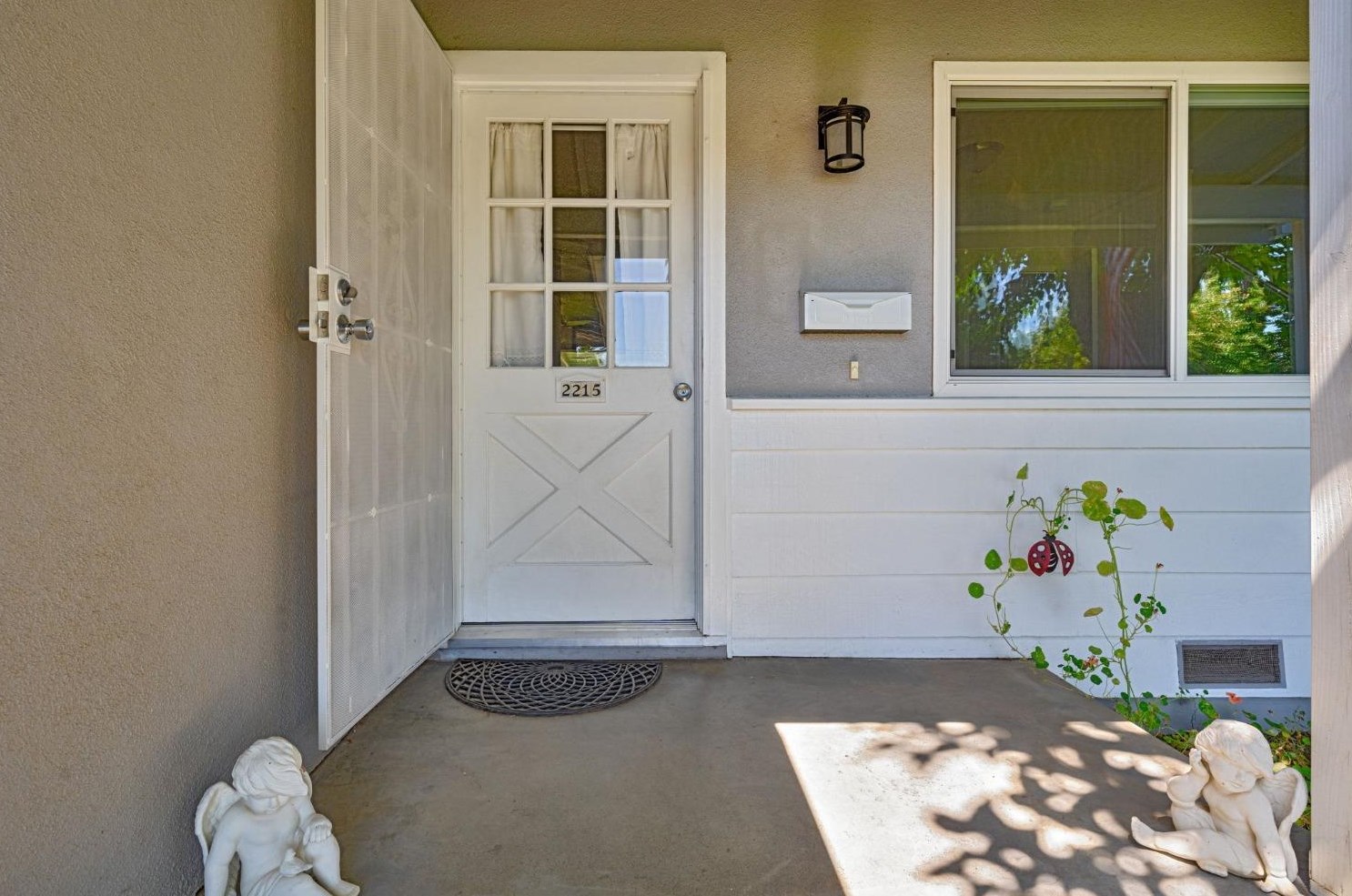2215 Whistler Way, Rancho Cordova, CA 95670