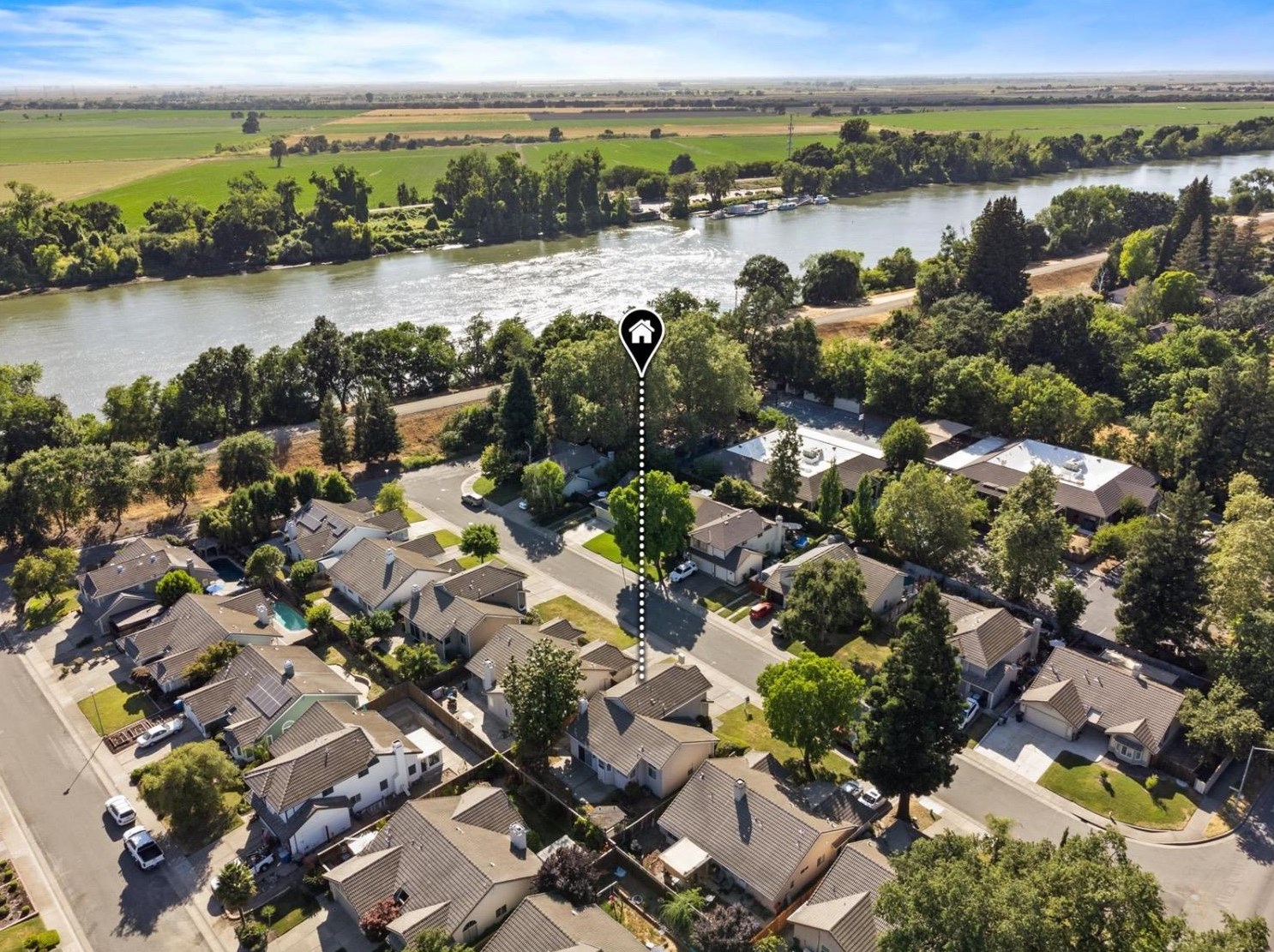 372 Aquapher Way, Sacramento, CA 95831